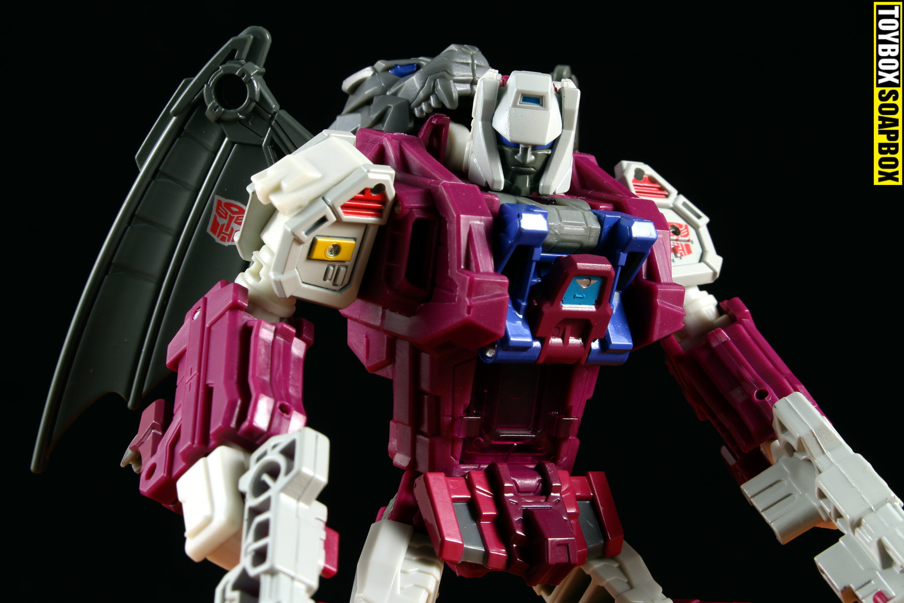 transformers titans return grotusque head