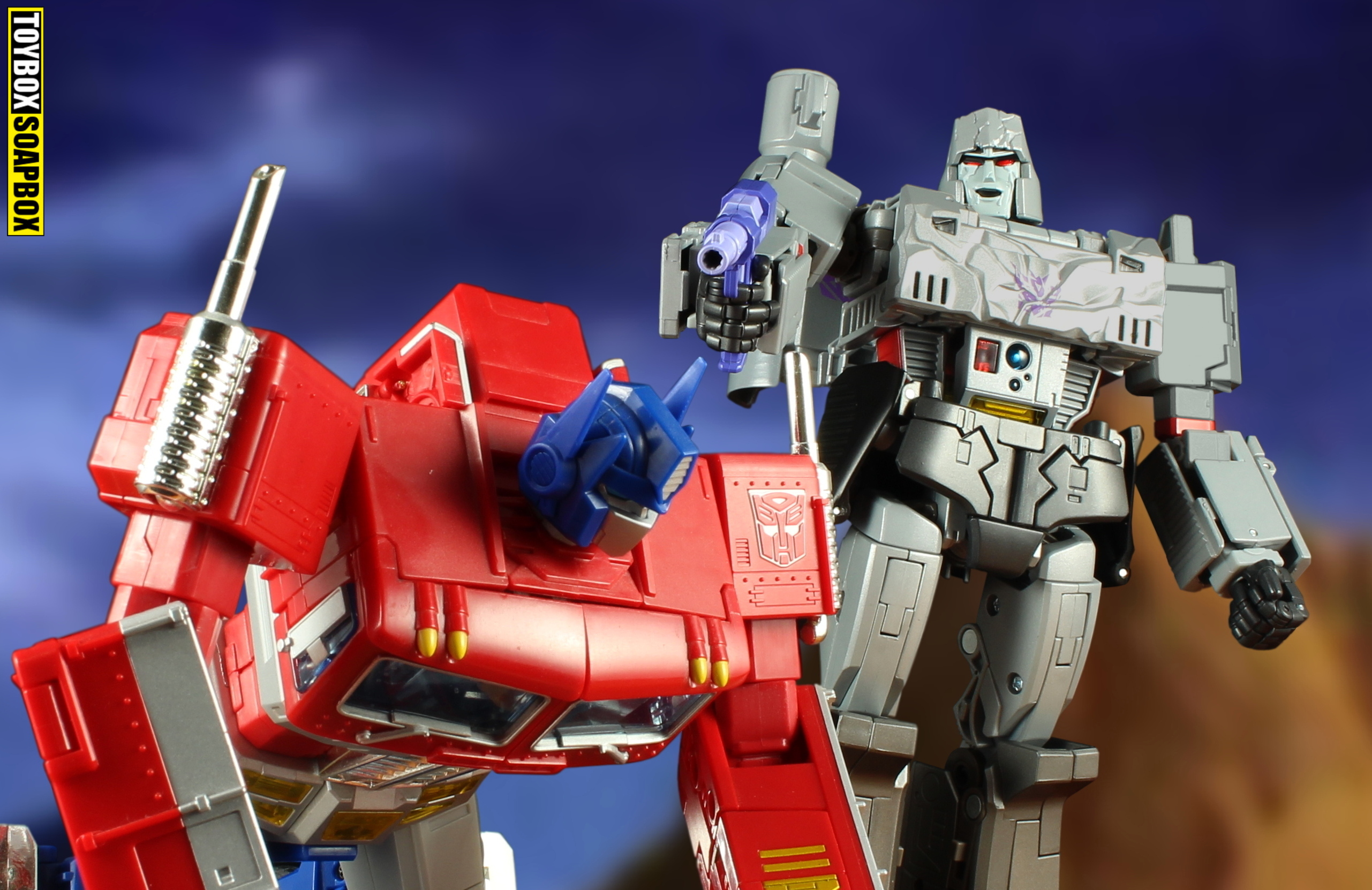 masterpiece-megatron-mp-36-optimus-prime