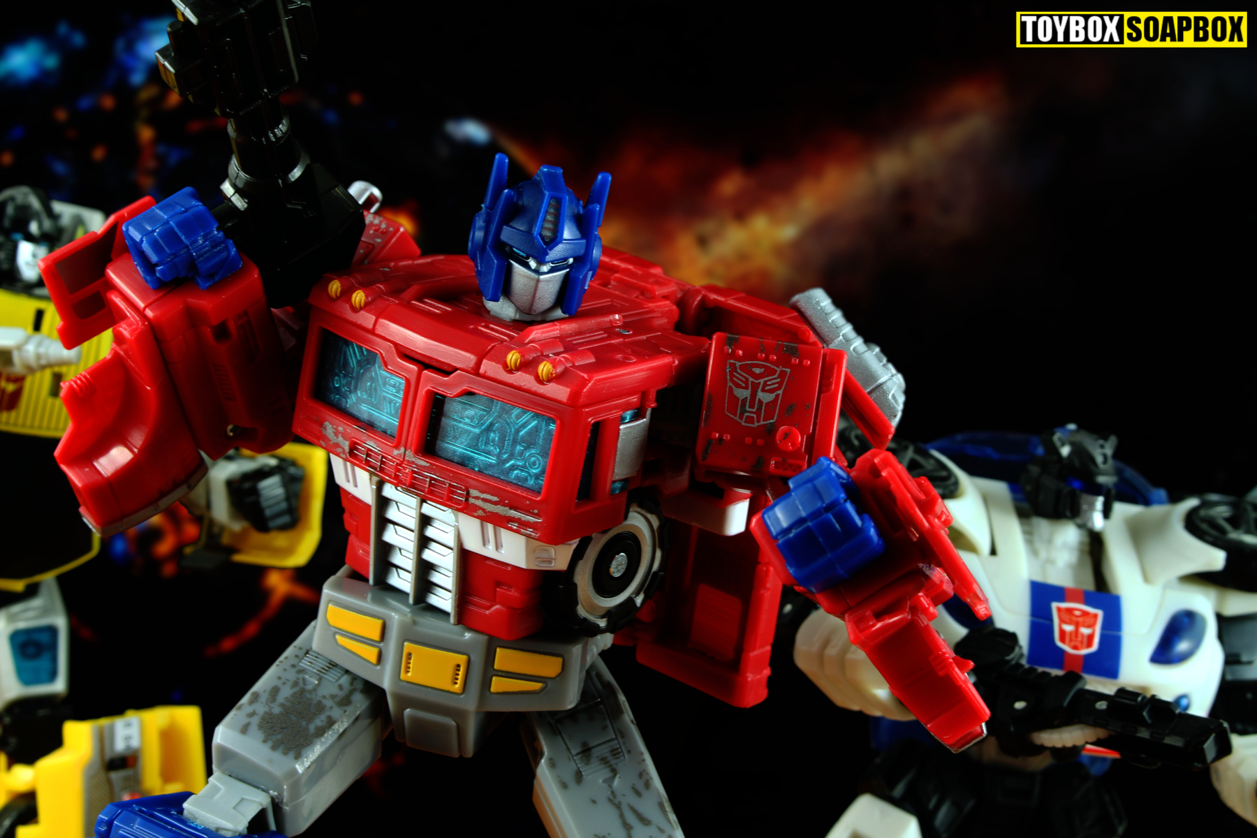 transformers siege optimus prime review jazz