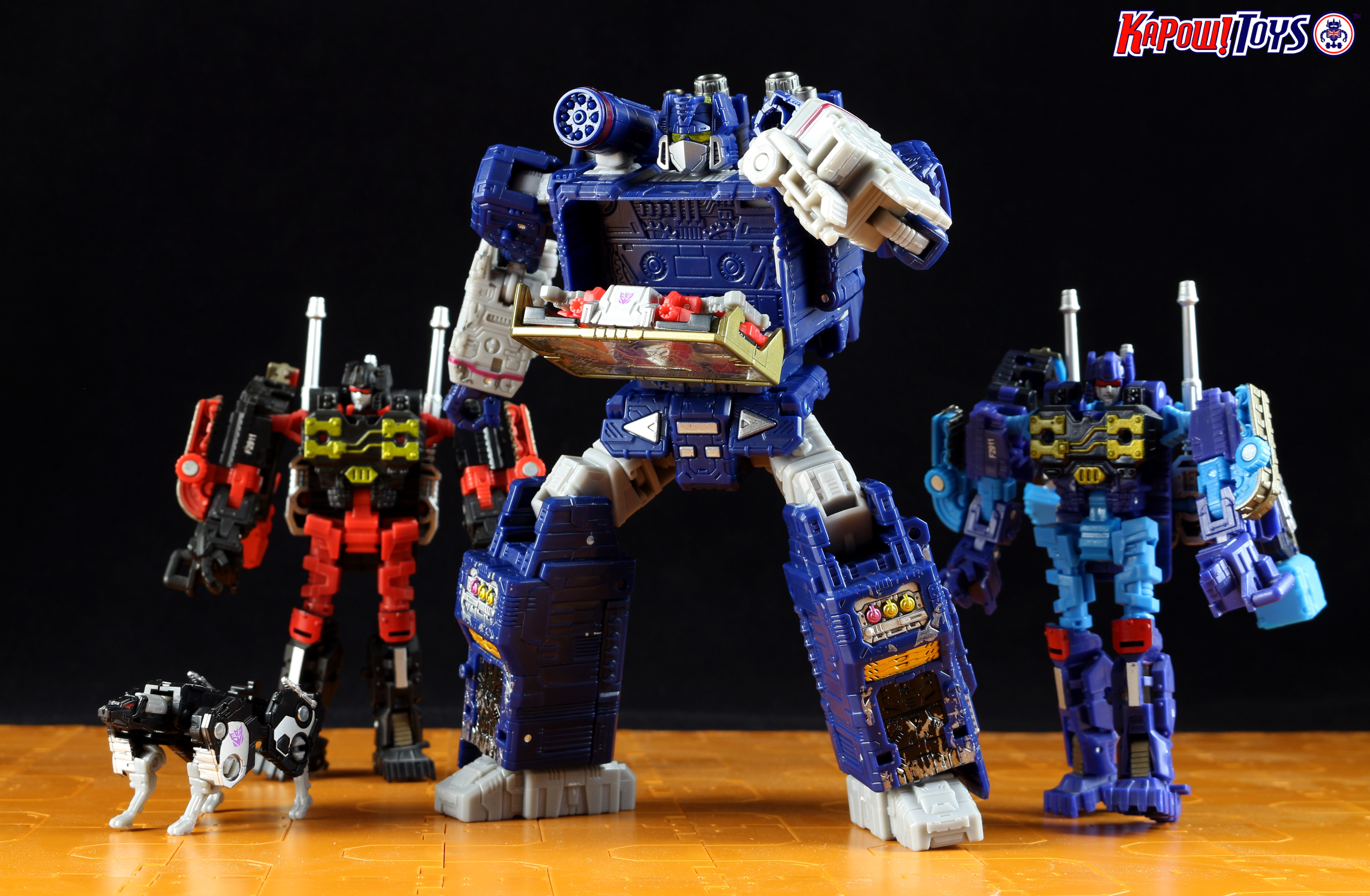 Transformers Prime Soundwave – TransformersToyReviews