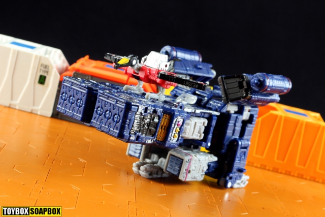 transformers soundwave laserbeak siege