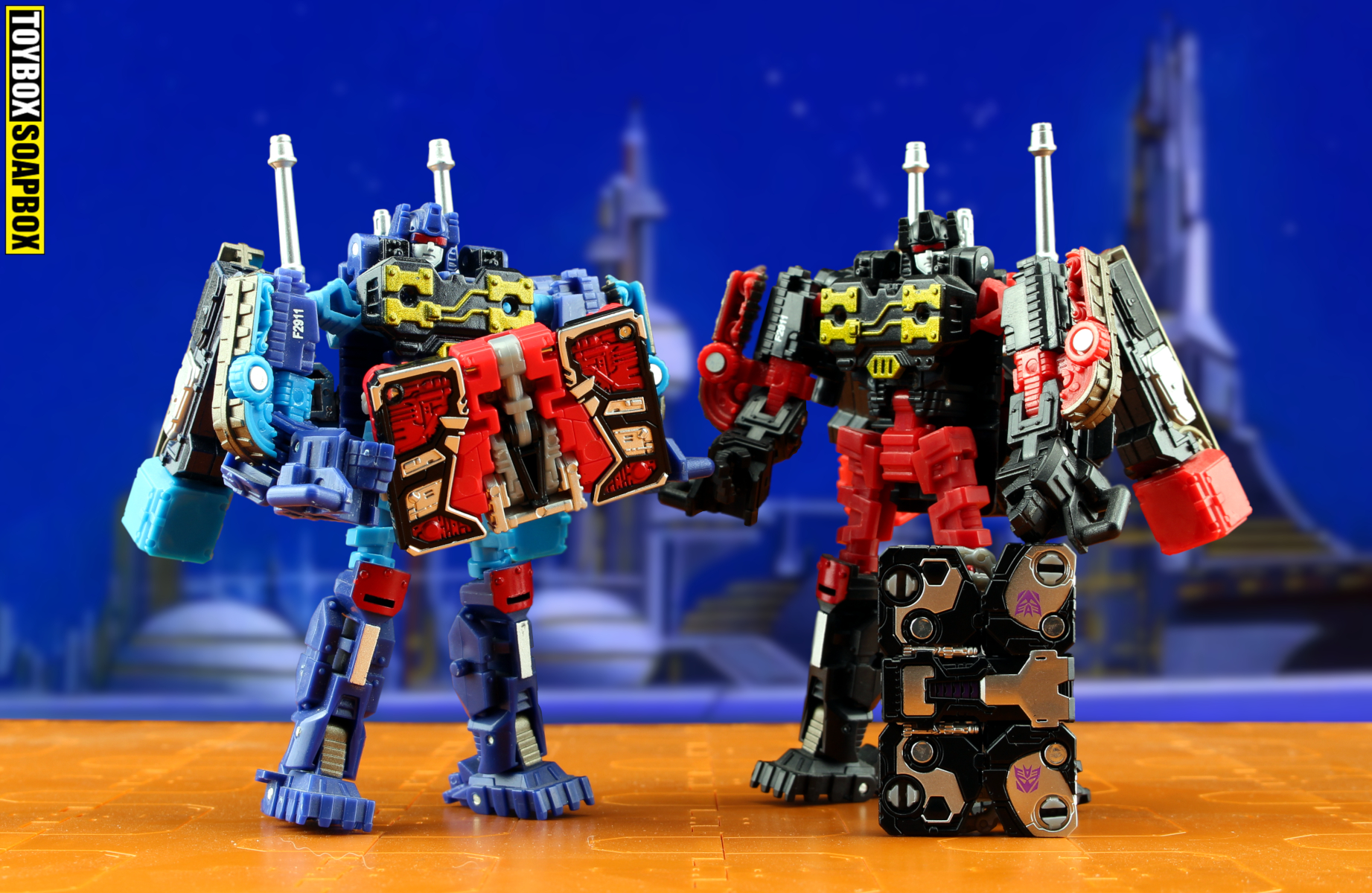 Transformers Generations Siege War for Cybertron Laserbeak & Ravage New 