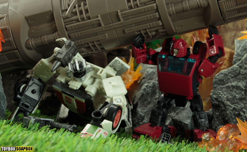 earthrise cliffjumper wheeljack