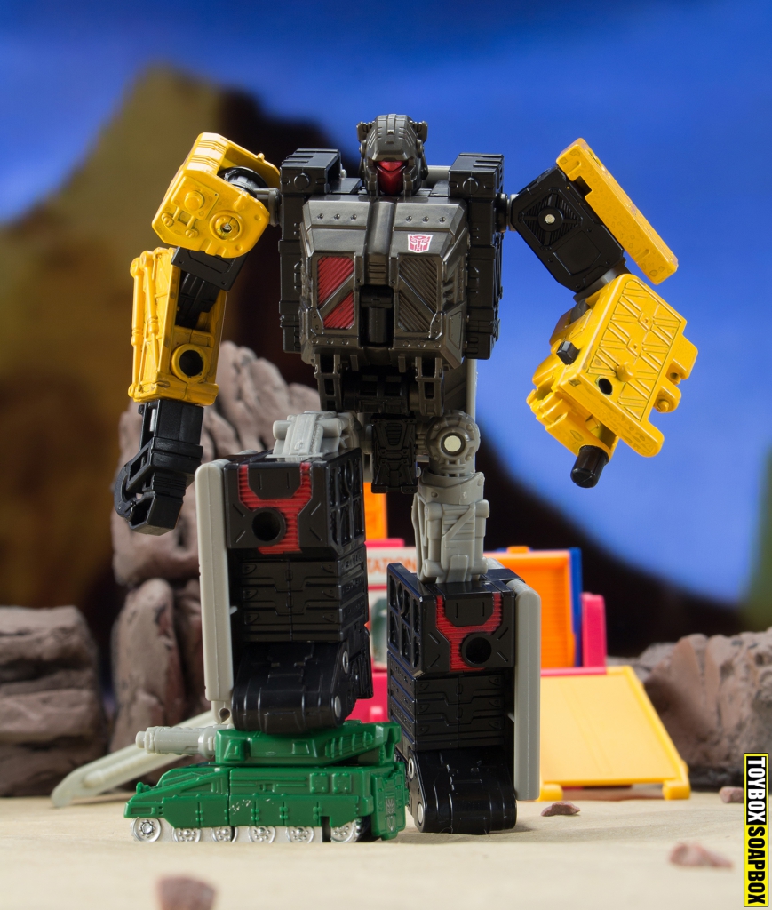 transformers earthrise ironworks micromaster bombshock