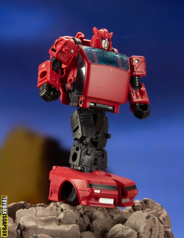 transformers earthrise cliffjumper robot mode