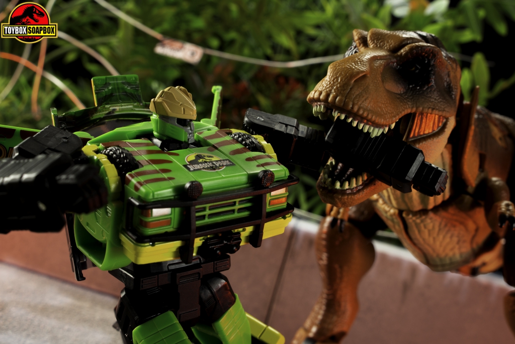 Rexy-vs-jp93-arm-chew