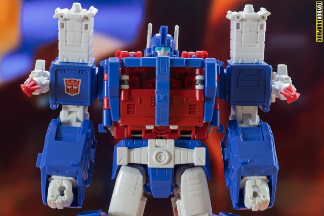 witwiki studio series 86 ultra magnus upgrade kit robot mode9 transformers studio series ultra magnus in robot mode with new shoulders