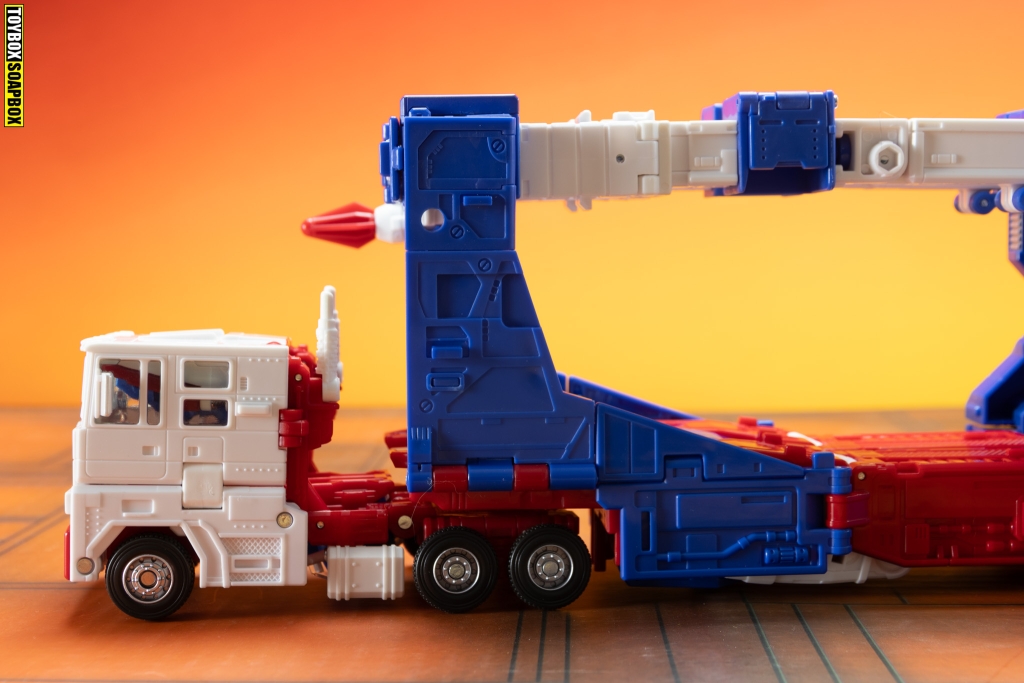 transformers studio series 86 ultra magnus witwiqi upgrade kit truck mode